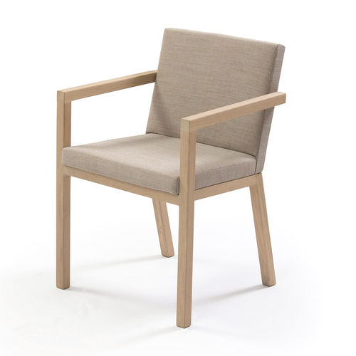Cadeira de sala de jantar contemporânea - LEAN - Odesi. Dutch Design Online - para ambiente interno / em tecido / de lã