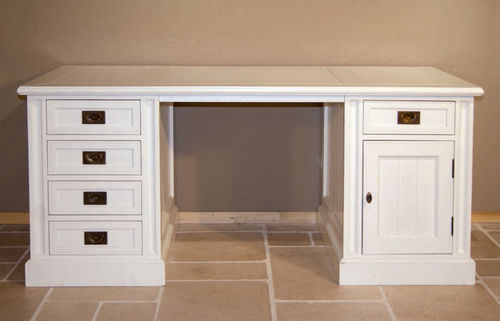 Mesa secretária clássica - CAMBRIDGE - HAZENKAMP FURNITURES BV - em madeira / com base formada por painéis