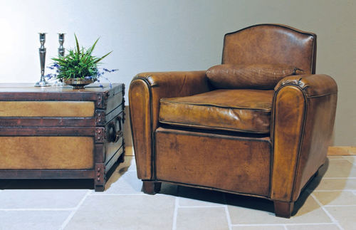 Poltrona Club clássica - CUBA - HAZENKAMP FURNITURES BV - em couro