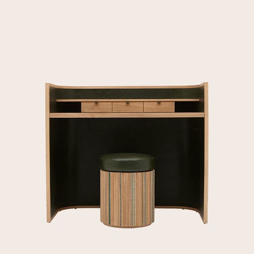 Mesa secretária de piso - PLEATED SECRETAIRE - NADA DEBS - contemporânea / em nogueira americana / curva
