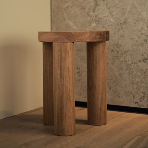 Banqueta contemporânea - OFFSET - Resident - em carvalho