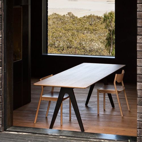 Mesa de jantar contemporânea - SCHOLAR - Resident - em carvalho / em madeira de freixo / retangular