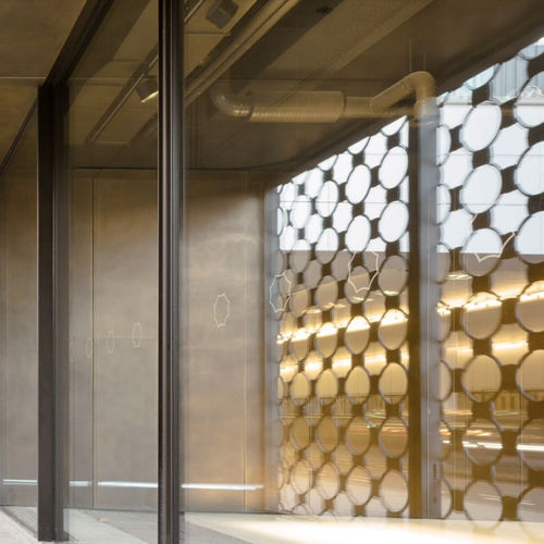 Placa de revestimento aparente em latão - BRONZE HAIRLINE LIGHT - POHL Metal Systems GmbH - para fachada / contemporânea / polida