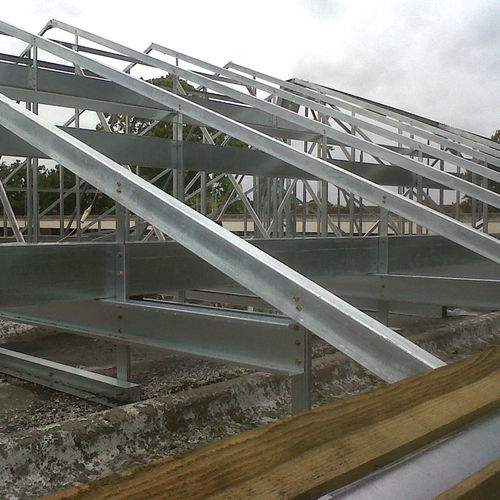 Vigamento metálico de telhado - BRITFRAME  - BRITMET TILEFORM LTD