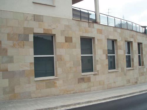 Revestimento de fachada em folhas - FOSIL SALVAJE - CERAMAT LEVANTE S.L (PIERRES DU MONDE)  - em pedra natural / fosco