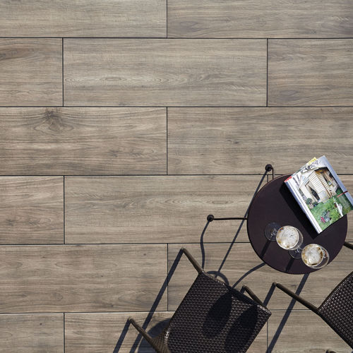 Placas de revestimento em grés porcelanato - OUTDOOR WOOD - HARENA HOLZ MARRONE - GRANULATI ZANDOBBIO SPA - para ambiente externo / de piso / retangular