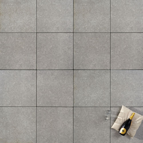 Lajota em pedra sinterizada - L'ALTRA PIETRA - MUSEO PIERRE BLUE GREY - GRANULATI ZANDOBBIO SPA - em grés porcelanato / para ambiente externo / texturizada