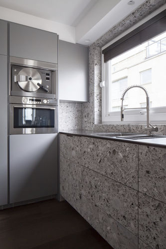 Placas de revestimento em mármore - MODERN - VAN DEN WEGHE - fosca / para cozinha / de piso
