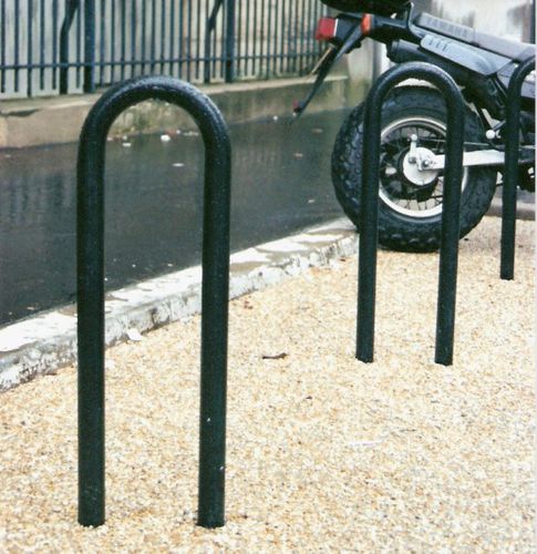 Bicicletário de piso - EPINGLE - SERI - para espaço público / em aço / da linha comercial