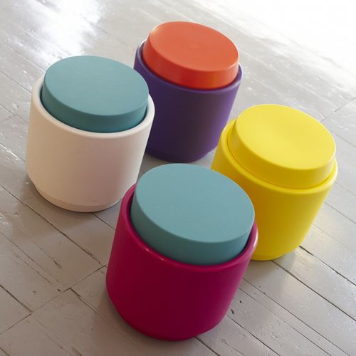 Banqueta contemporânea - TINGLE - SIXINCH Furniture - Design - Foamcoating - em espuma de alta densidade revestida / com base em plástico / com pé central