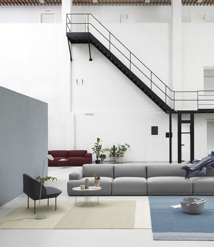 Tapete contemporâneo - VARJO - Muuto - listrado / em lã da Nova Zelândia / retangular