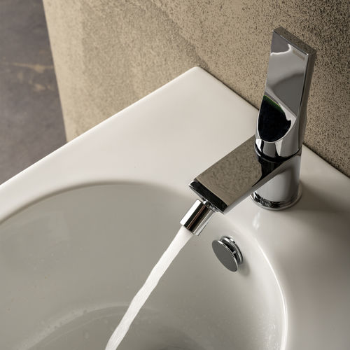 Misturador monocomando para bidê - E89601 - BOSSINI - de bancada / em metal cromado / para banheiro