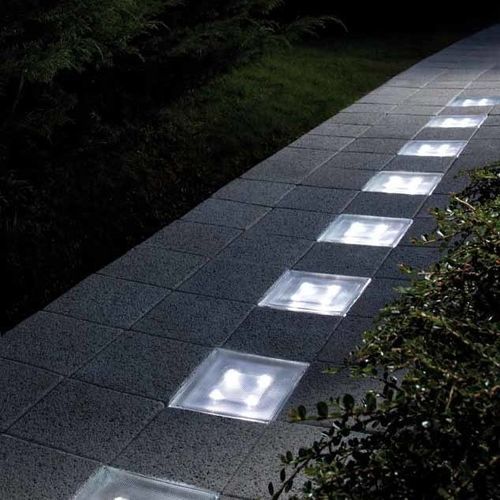 Bloco de pavimentação em vidro - LUMI-SOL - LA ROCHERE - para ambiente interno / para ambiente externo / com iluminação
