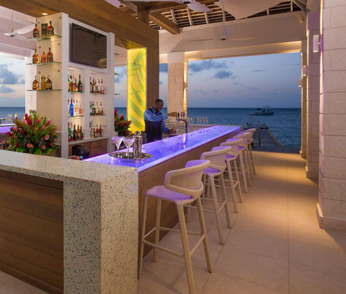 Balcão para bar - ThinkGlass - em vidro / laminado / reto