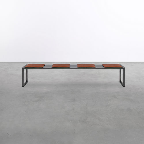Banco contemporâneo - on_01 - Silvio Rohrmoser - em aço / sem encosto / sem braços