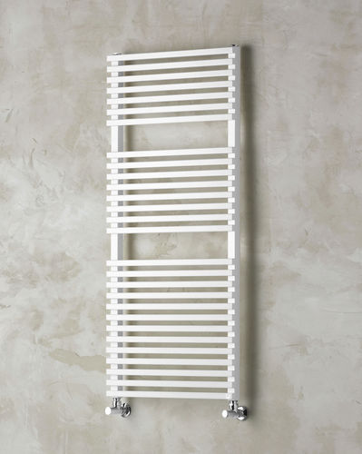 Aquecedor de toalhas a água quente - BONN - BRANDONI - contemporâneo / metálico / de parede