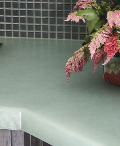 Tampo de bancada em pedra - BIO-GLASS® : ORIENTAL JADE - Coverings ETC - para cozinha / reciclado