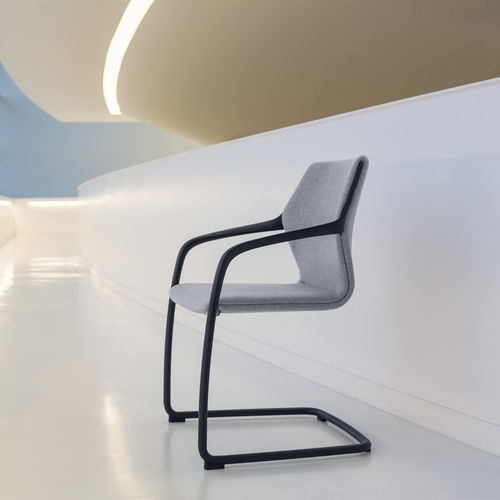 Cadeira de conferência contemporânea - RAY 9206/A - Brunner GmbH - para ambiente interno / em tecido / em alumínio fundido