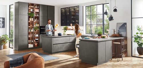 Cozinha contemporânea - RIVA 839 - nobilia - em madeira / em U / sem puxadores