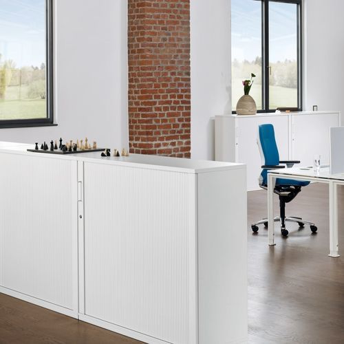 Guarda-roupa contemporâneo - ACTA.CLASSIC - König Neurath - em madeira / metálico / com portas de abrir