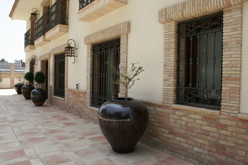 Placas de revestimento em terracota - Ceramicas Antonio Aleman - fosca / para ambiente externo / para piso