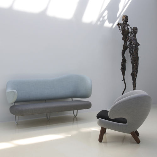 Sofá de design escandinavo - WALL - House of Finn Juhl – Onecollection - em tecido / multicores / com base em aço laqueada
