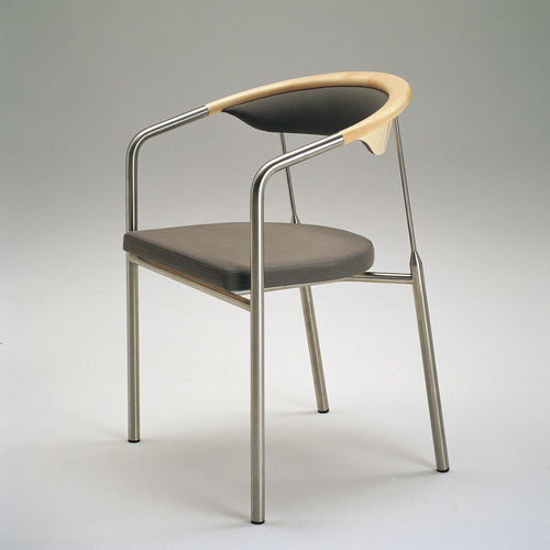 Cadeira contemporânea - CHAIRMAN - House of Finn Juhl – Onecollection - para ambiente interno / em tecido / em madeira maciça
