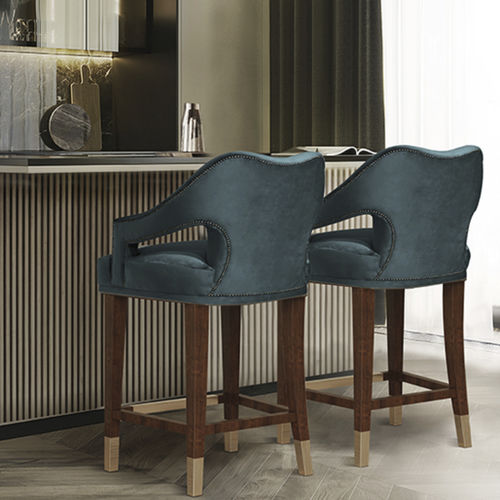 Cadeira alta clássica - N&ordm;20 COUNTER - BRABBU DESIGN FORCES - para ambiente interno / em veludo / com base em madeira de freixo