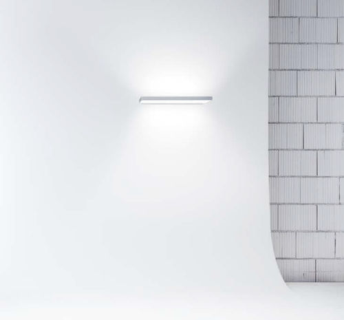 Arandela contemporânea - FIELDS EVOLUTION - ZUMTOBEL - para ambiente interno / em alumínio / em PMMA