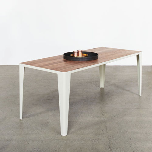 Mesa contemporânea - PRESSED - LifeSpaceJourney - em aço / com base em aço / retangular