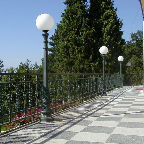 Poste de iluminação pública - A-1b - KRONEMAG MILLENIUM srl - para jardim / clássico / em ferro fundido