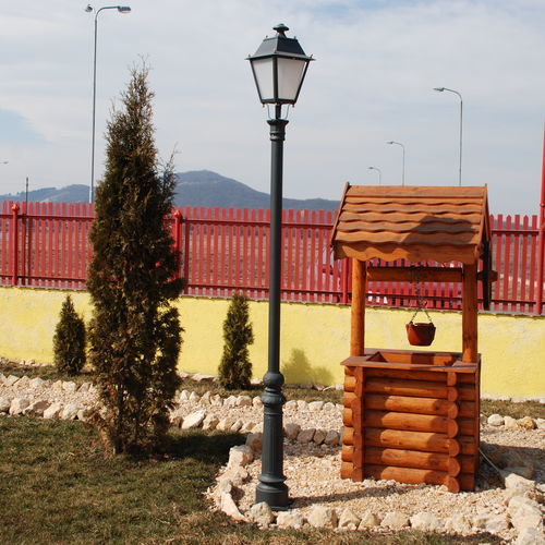 Poste de iluminação pública - VILLA-1 - KRONEMAG MILLENIUM srl - clássico / em ferro fundido / outros tipos de lâmpadas
