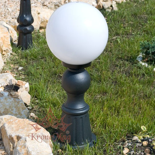 Poste balizador de iluminação de jardim - SI-925.G3 - KRONEMAG MILLENIUM srl - clássico / em ferro fundido