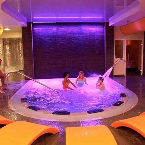 Spa de embutir - Hydrospa I - Clairazur - outros formatos / de 6 lugares / para ambiente interno