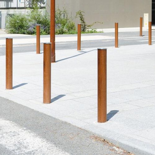 Balizador de proteção - EXOTICA - univers & cité | mobilier urbain - removível / em aço inoxidável / em madeira maciça
