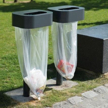 Suporte de saco de lixo público - VIGI - univers & cité | mobilier urbain - de piso / em aço / para ambiente externo