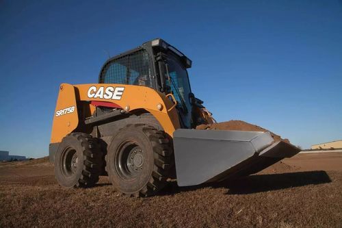 Carregadeira compacta - SR175B - Case Construction