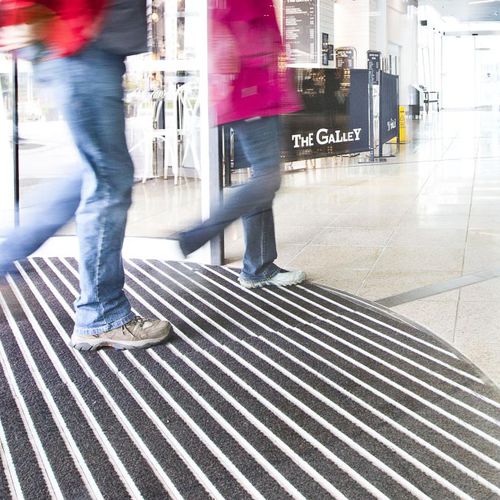 Tapete de entrada para edifício de uso público - NUWAY GRID - Forbo Flooring Systems - em poliamida / em material têxtil / em alumínio