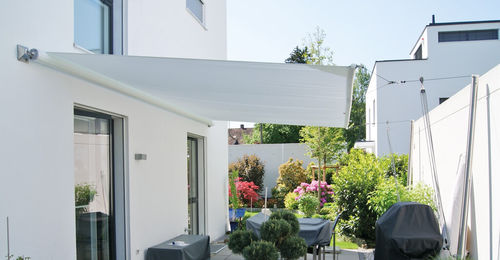 Toldo-vela impermeável - SOLIDAY-XS - Plaspack Netze GmbH - com enrolador automático / retangular / em tecido