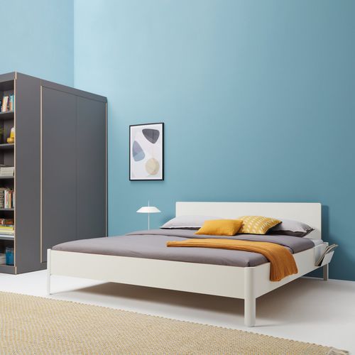 Cama de casal - NAIT - Mueller Moebelwerkstätten - contemporânea / em bétula / em compensado