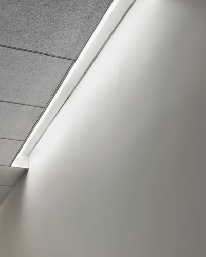 Perfil de iluminação de teto - SLOT® SYSTEMS : 8400 - LiteControl - de embutir / para lâmpada fluorescente / modular