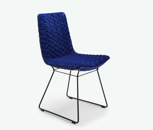 Cadeira contemporânea - AMELIE BASIC - FREIFRAU - para ambiente interno / em tecido / em carvalho