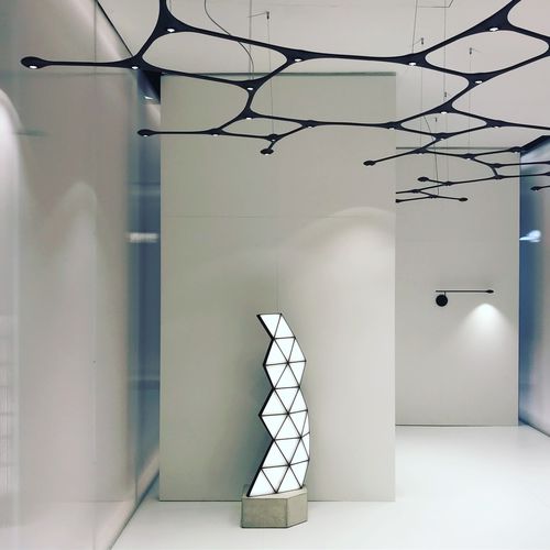 Luminária de piso - TRI LIGHT - Tokio furniture & lighting - em alumínio / em alumínio anodizado / contemporânea