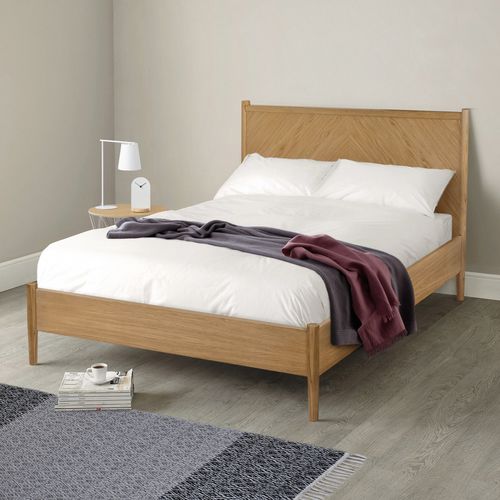 Cama de casal - FARSTA ANGLE - Woodman Ltd. - contemporânea / com cabeceira / em carvalho