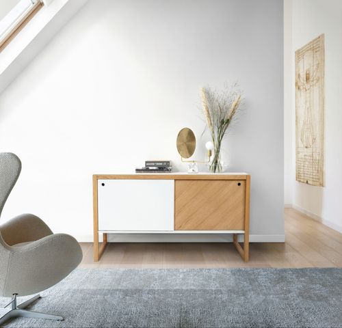 Buffet aparador contemporâneo - CUBIS - Woodman Ltd. - em madeira maciça / com prateleiras / branco