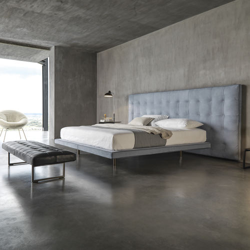 Cama de casal - LUDWIG - desiree divani - contemporânea / estofada / com cabeceira