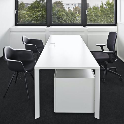 Mesa de conferências contemporânea - FLIPPER BENCH - UNIFOR - em madeira / em laminado / em laminado melamínico
