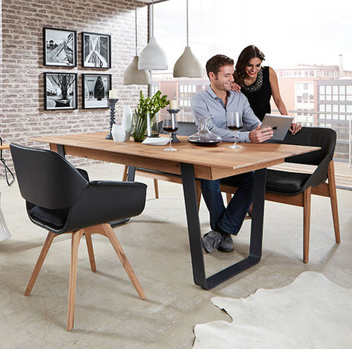 Mesa de jantar contemporânea - CAYA  - Hartmann Möbelwerke GmbH - em carvalho / em aço / com base em carvalho