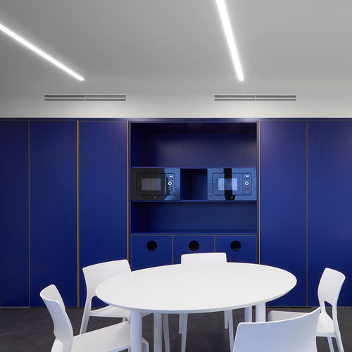 Luminária técnica pendente - A.39 - Artemide - de LED / linear / IP20