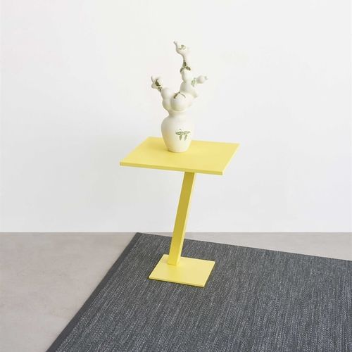 Mesa lateral contemporânea - ELEMENT - DESALTO spa - em MDF laqueado / metálica / com base em aço